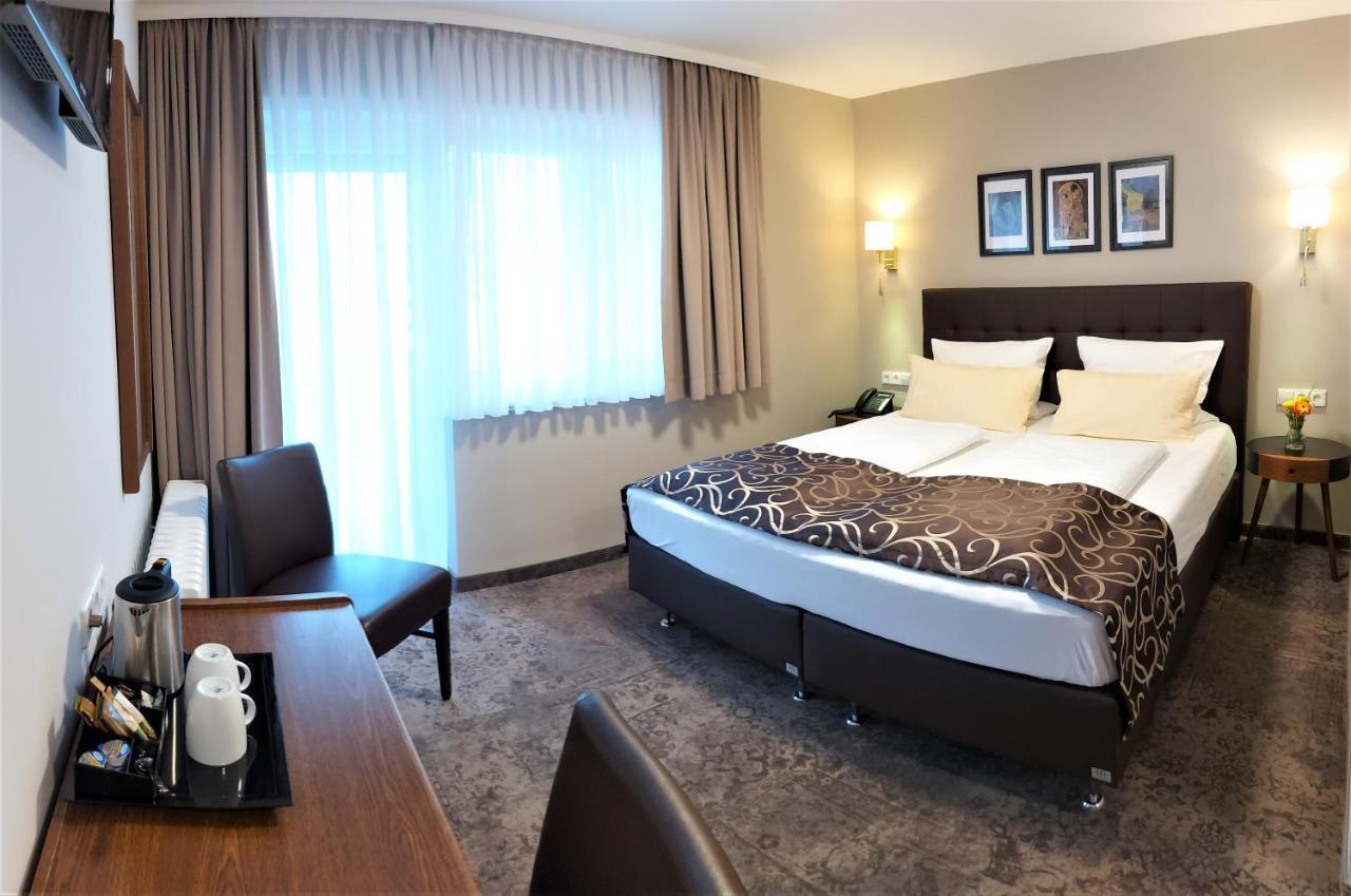 Hotel Regina 莱茵河畔路德维希港 外观 照片