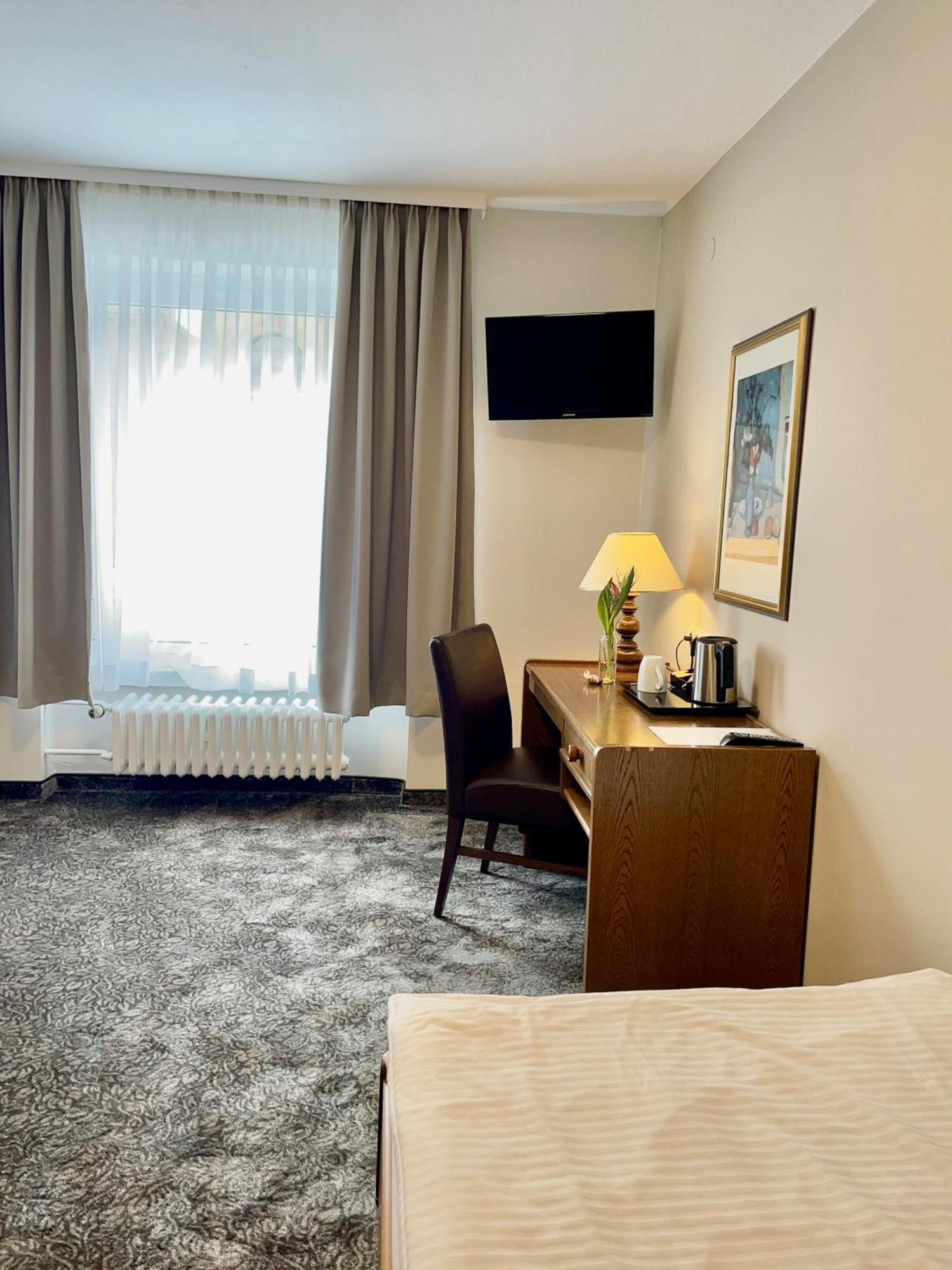 Hotel Regina 莱茵河畔路德维希港 外观 照片